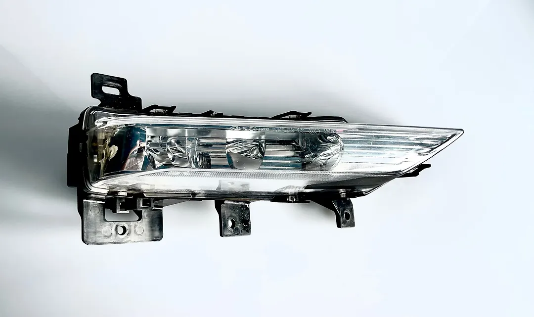 Fog Light (RHF) - 2018 Infiniti QX80