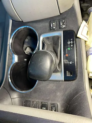 Transmission shift - 2018 Toyota Highlander SE