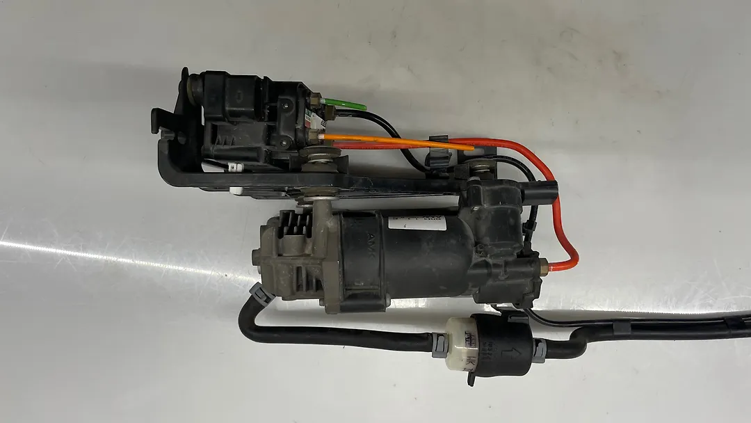 Air Suspension Compressor - 2011 Audi Q5
