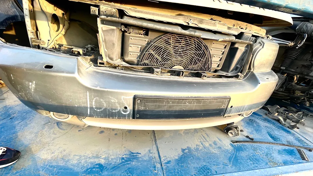 Front Bumper - 2011 Land Rover RANGE ROVER SPORT