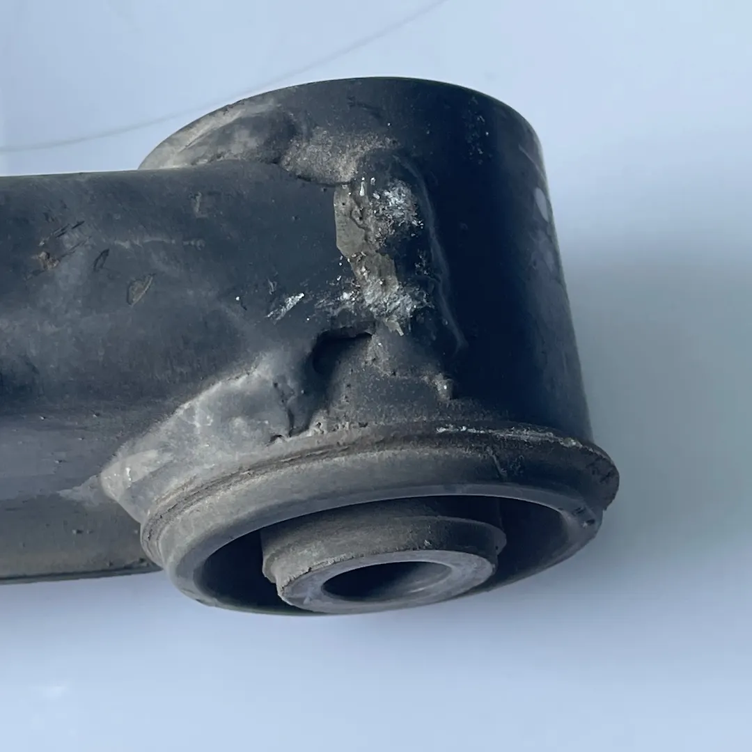 Lower arm (RH) - 2013 Infiniti QX56
