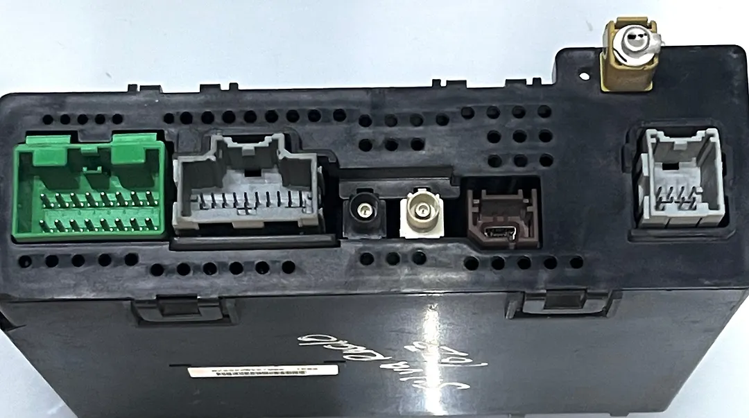 Radio control module - 2014 Chevrolet SILVERADO