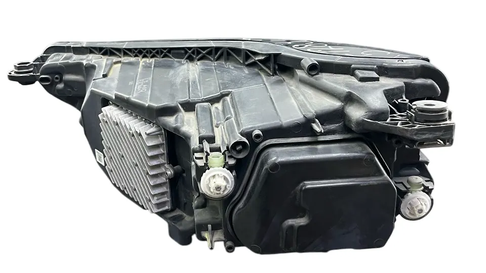 Headlight (RH) - 2021 Audi Q5