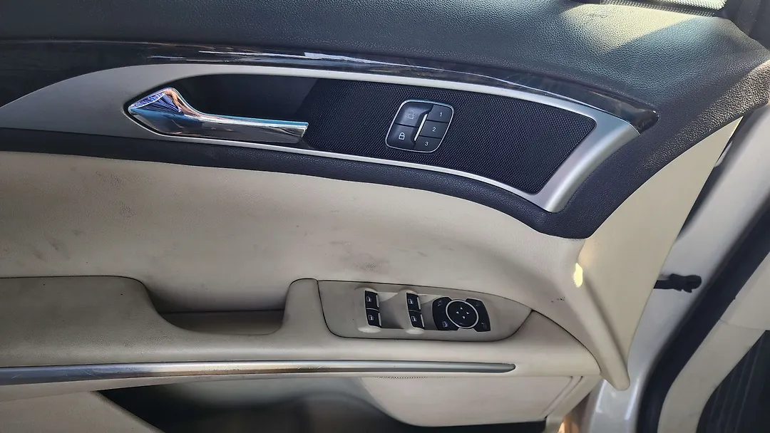 Door (LHF) - 2015 Lincoln MKZ