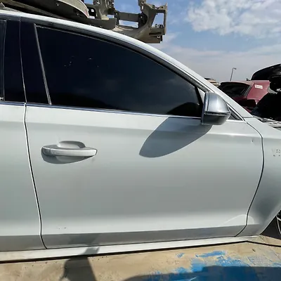 Door (RHF) - 2014 Audi S8