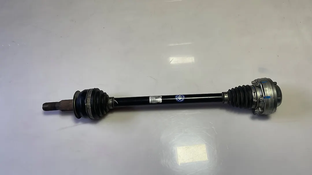 Axle Rear (RH) - 2018 Chevrolet Camaro