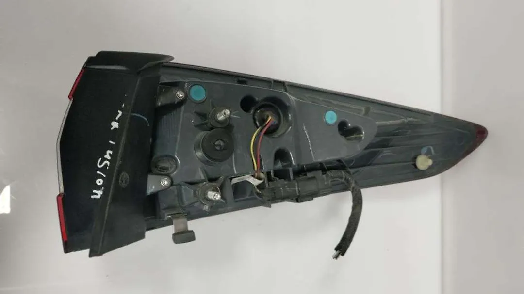 Tail Light (LH) - 2013 Ford Fusion