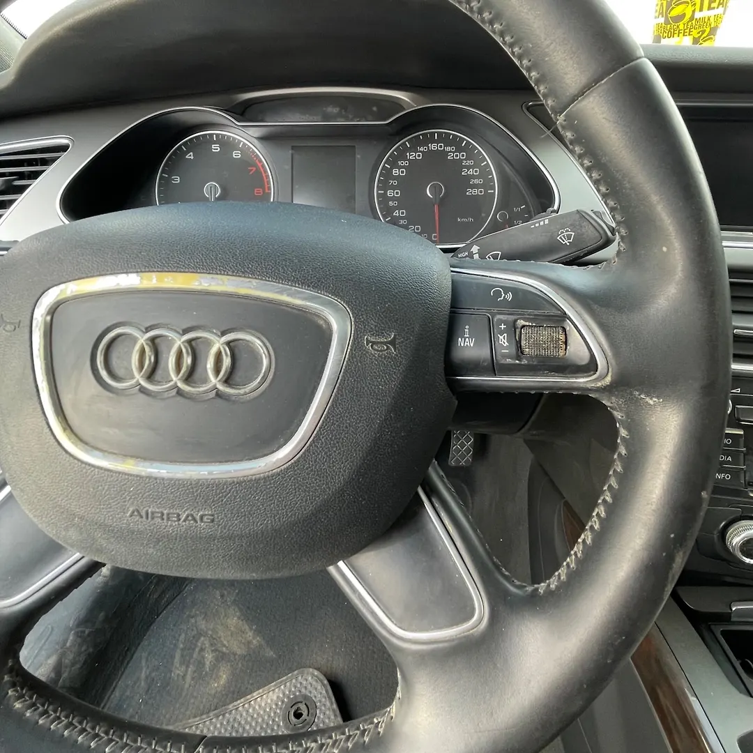 Steering wheel - 2015 Audi A4