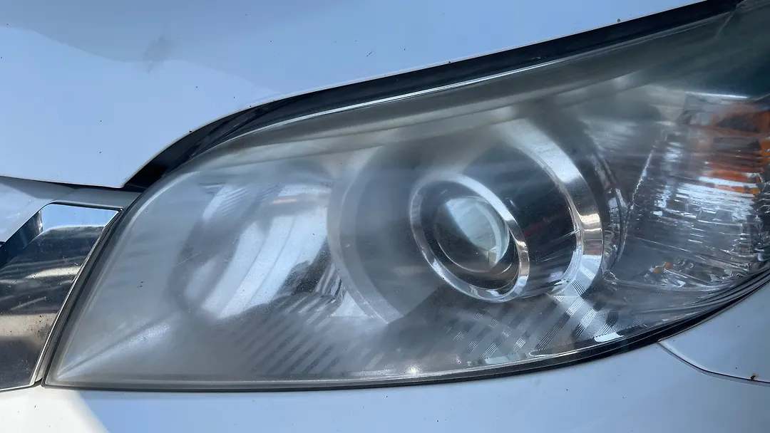 Headlight (LH) - 2017 Toyota Sienna LE