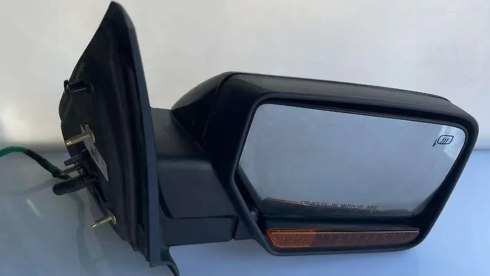 Side Mirror (RH) - 2011 Lincoln Navigator L