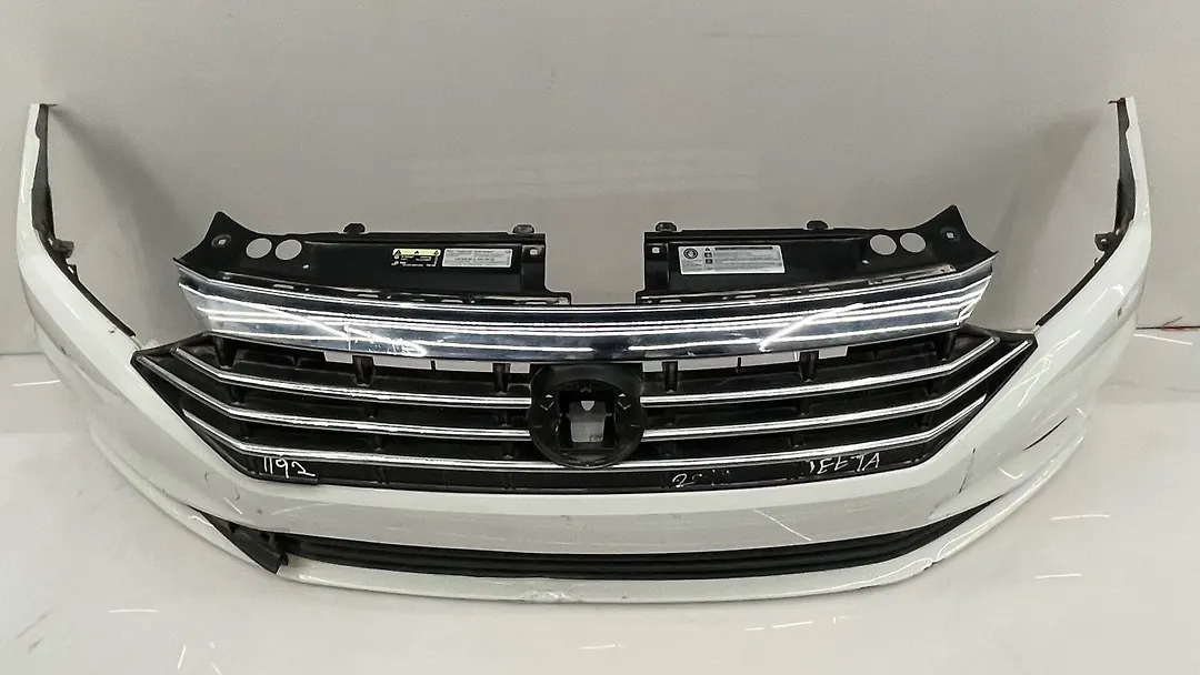 Front Bumper - 2019 Volkswagen Jetta