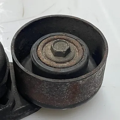 Belt tensioner - 2013 Infiniti QX56