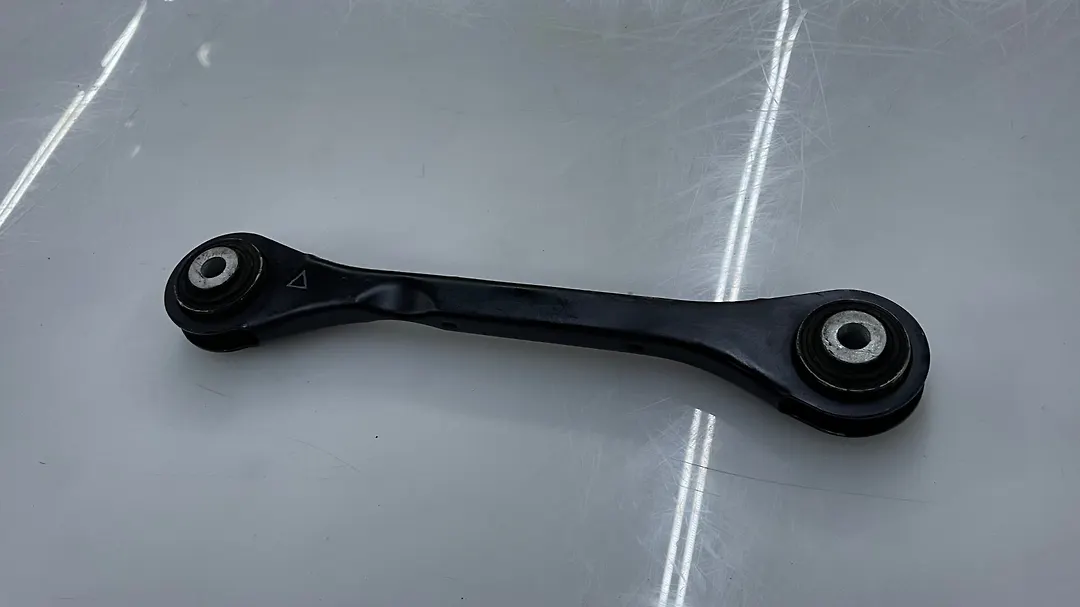 Upper arm (RH) - 2012 Volkswagen Jetta