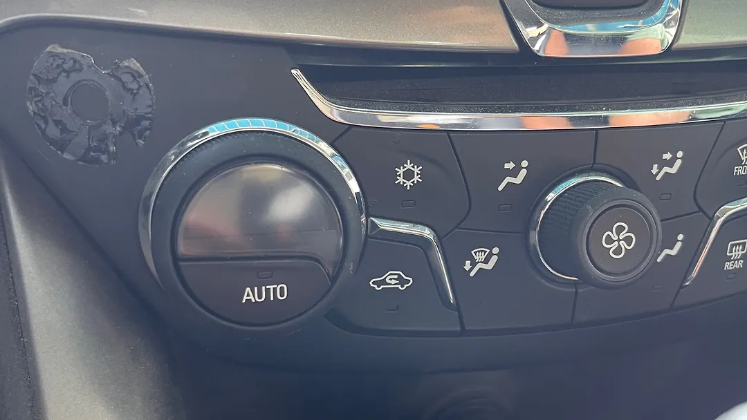 AC Switch - 2014 Chevrolet Caprice