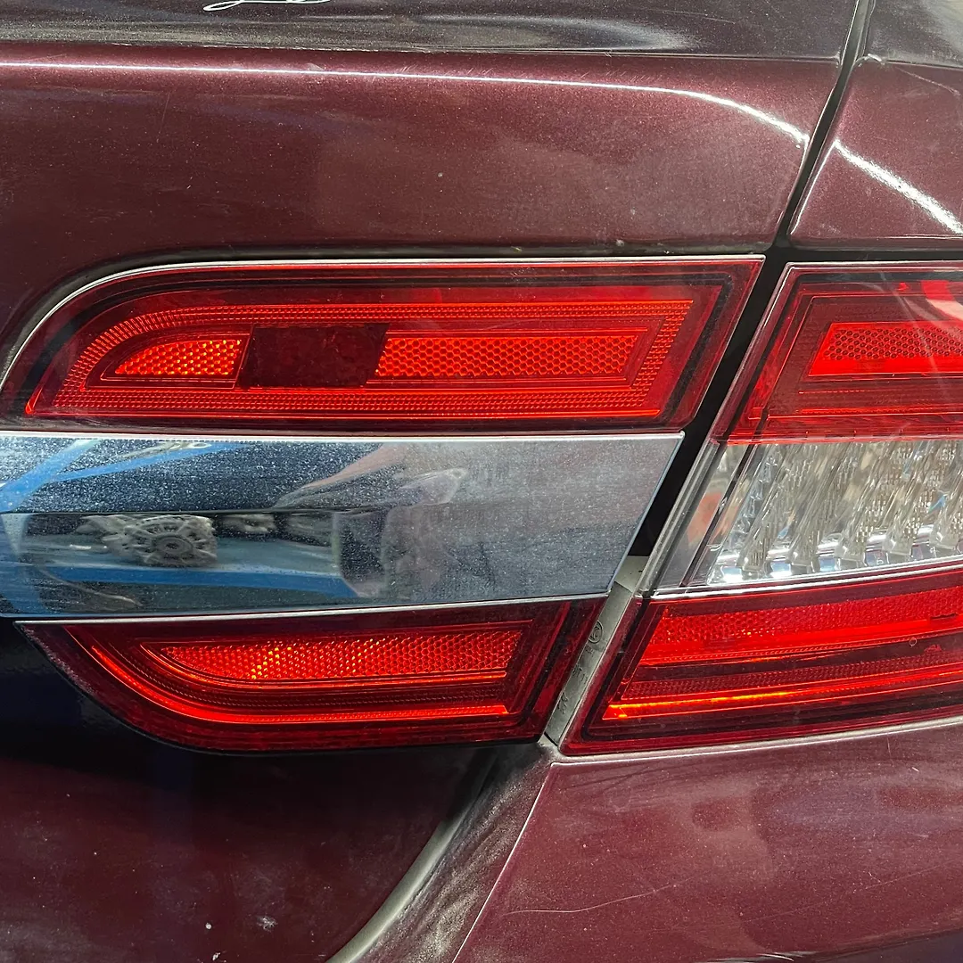 Tail Light (RH) - 2013 Jaguar XF