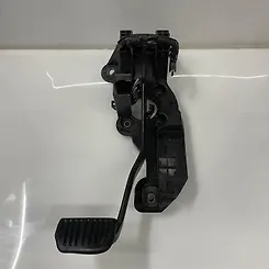 Pedal brake/clutch - 2016 Ford Edge SE