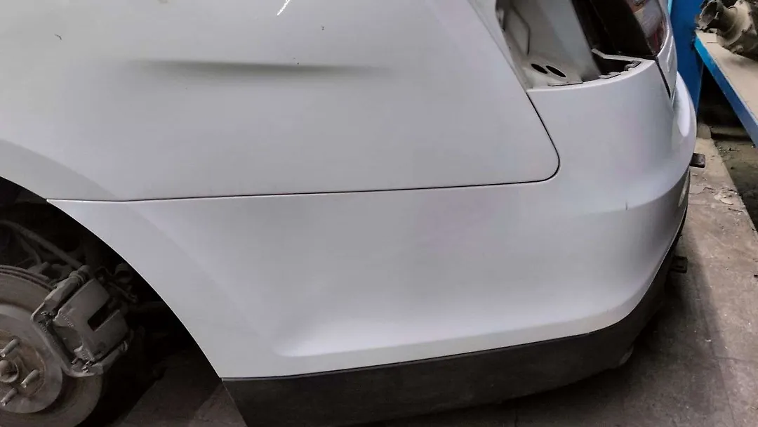 Rear Bumper - 2014 Ford Taurus