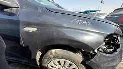 Fender (RHF) - 2017 Dodge Neon