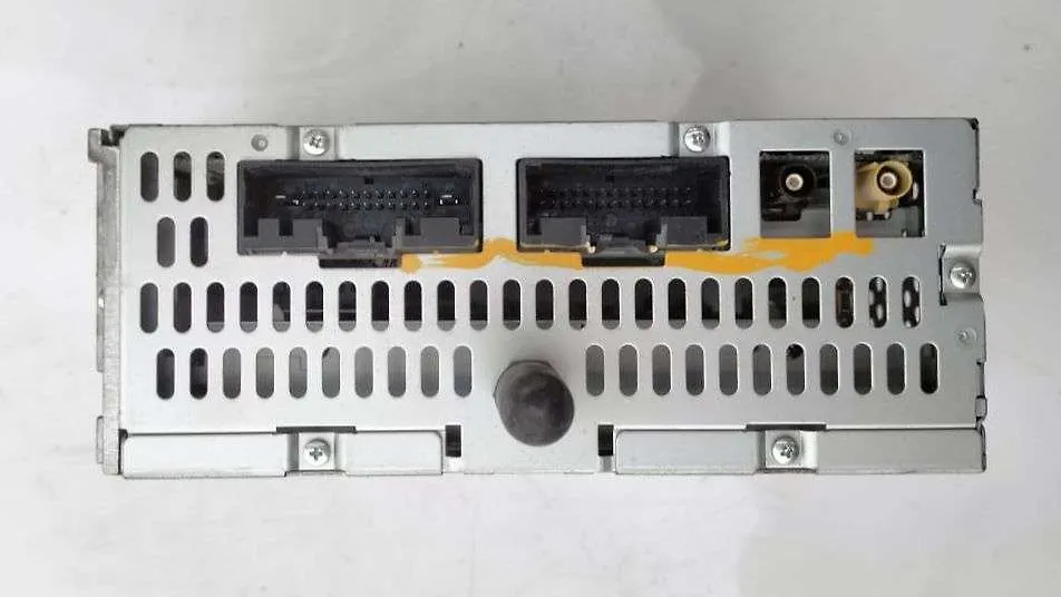 Audio CD Disc player  - 2012 Ford Edge