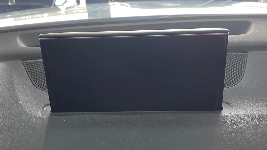 Info-gps-tv screen - 2019 Audi Q7