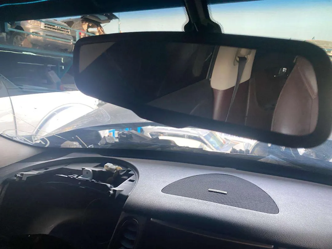 Rear view mirror - 2016 Infiniti QX50