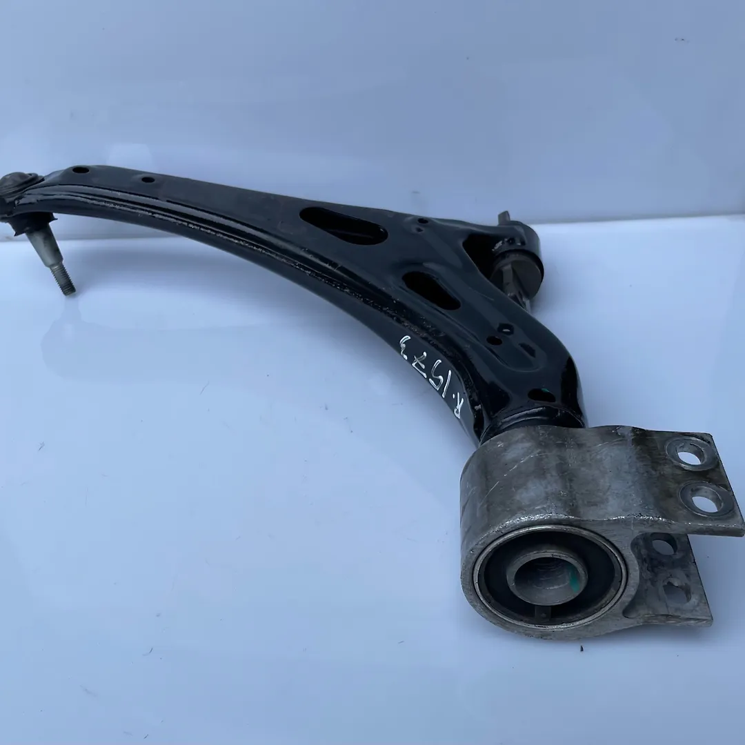 Lower Arm(RHF) - 2020 Cadillac XT6 Premium