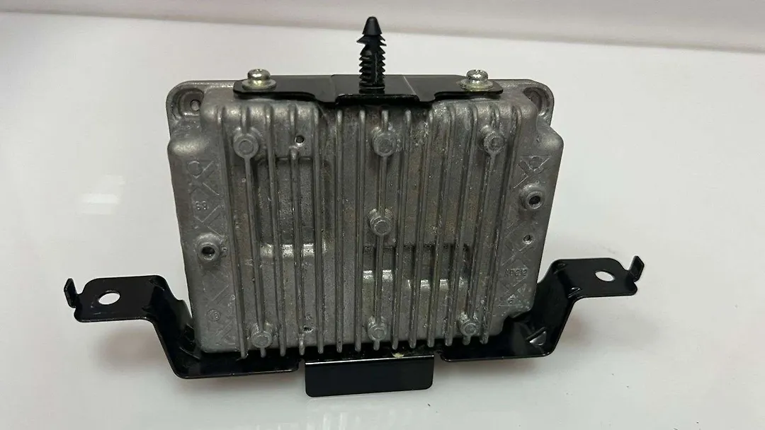  AC and DC Power Control Module - 2019 GMC Acadia
