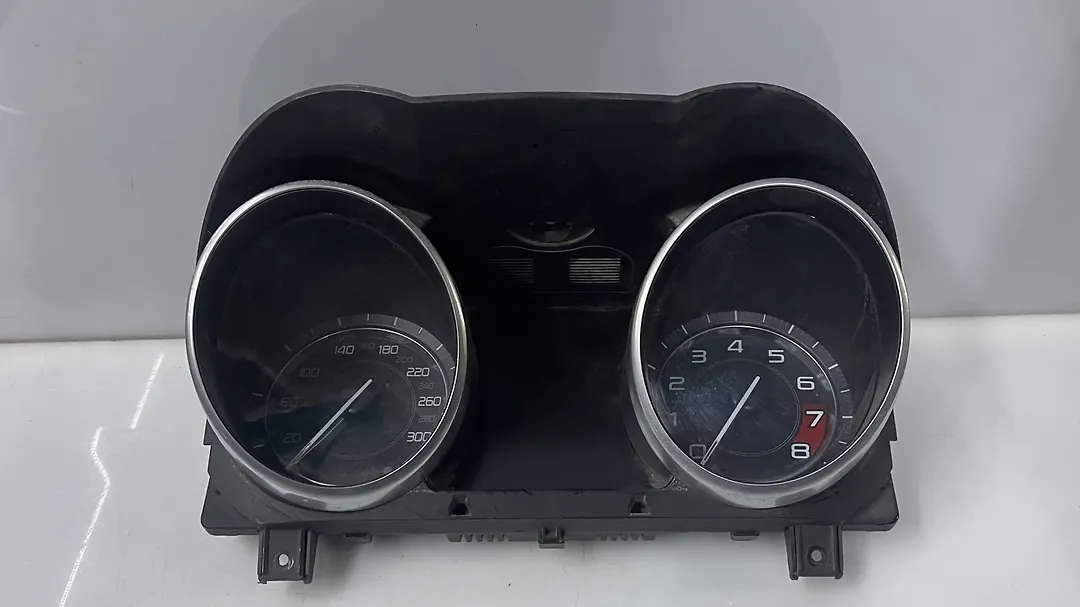 Speedometer - 2015 Jaguar XJL