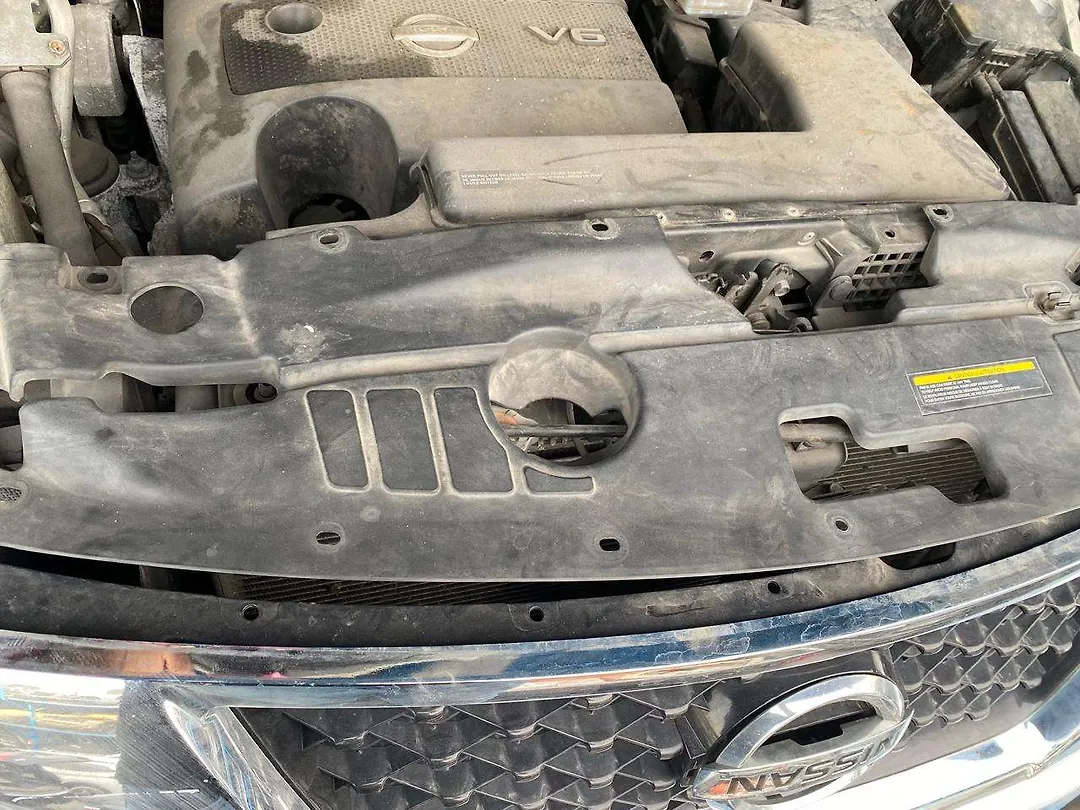 Radiator cover baffle - 2014 Nissan Pathfinder