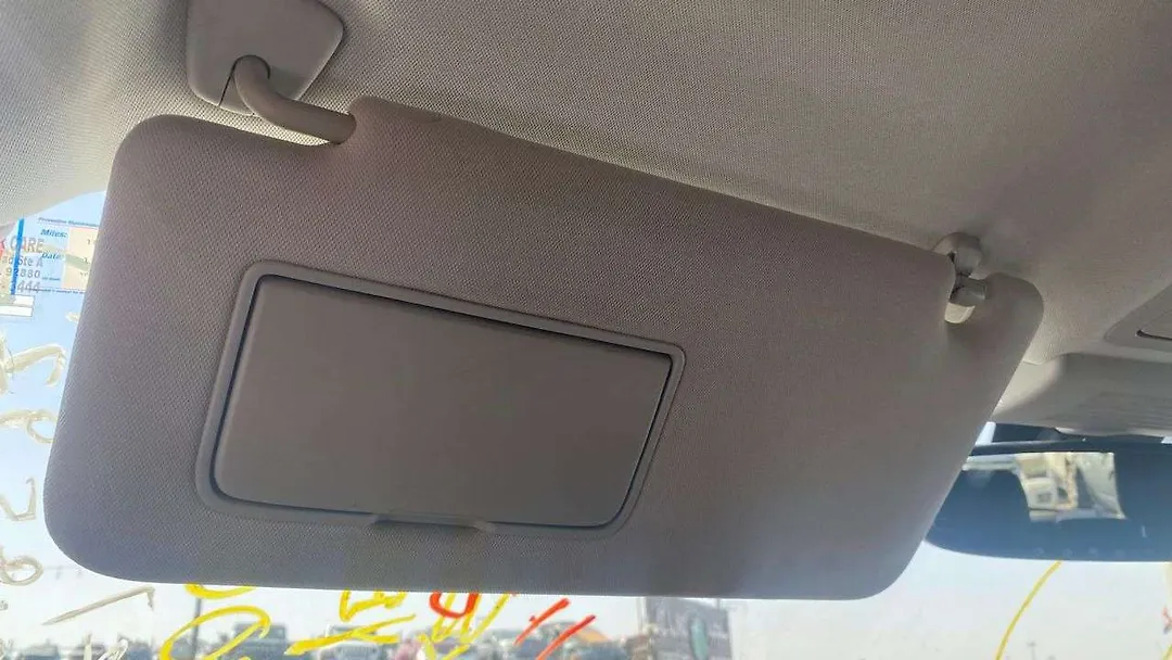 Sun visor - 2011 Infiniti QX56