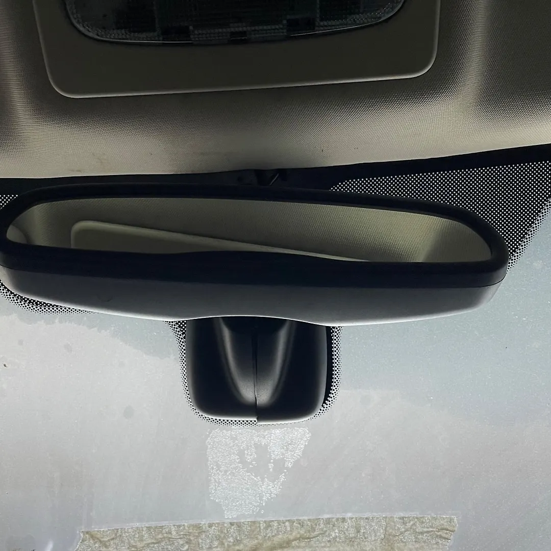 Mirror (Inner rear view) - 2014 Land Rover LR2