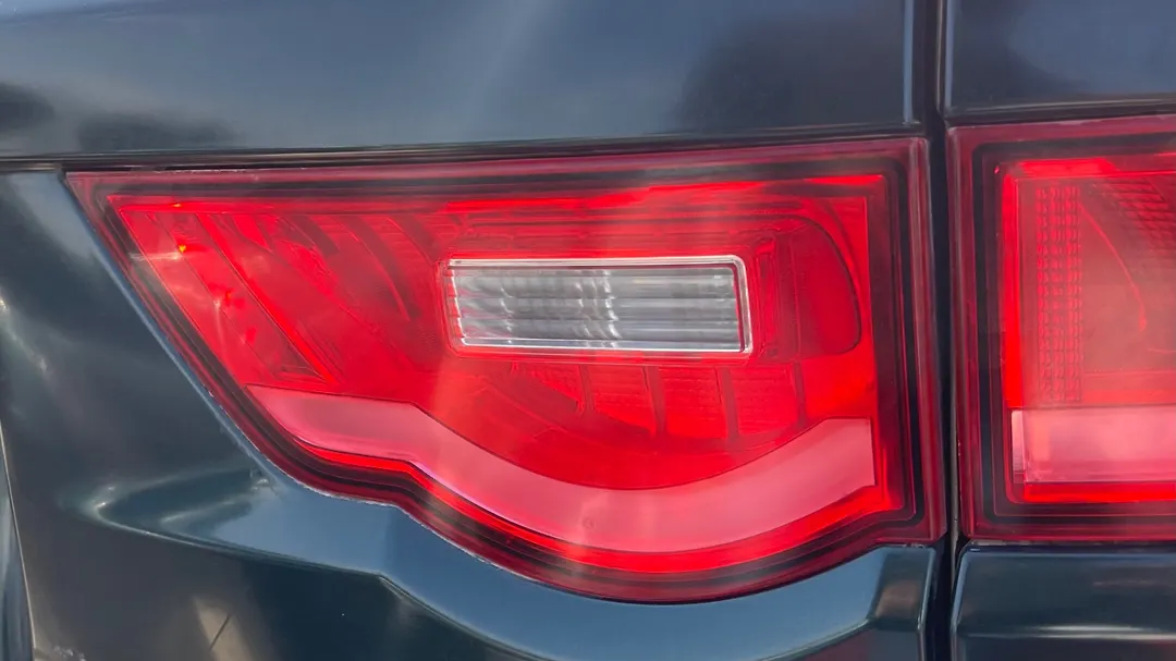 Trunk Light (RH) - 2018 Jaguar F-Pace PREMIUM