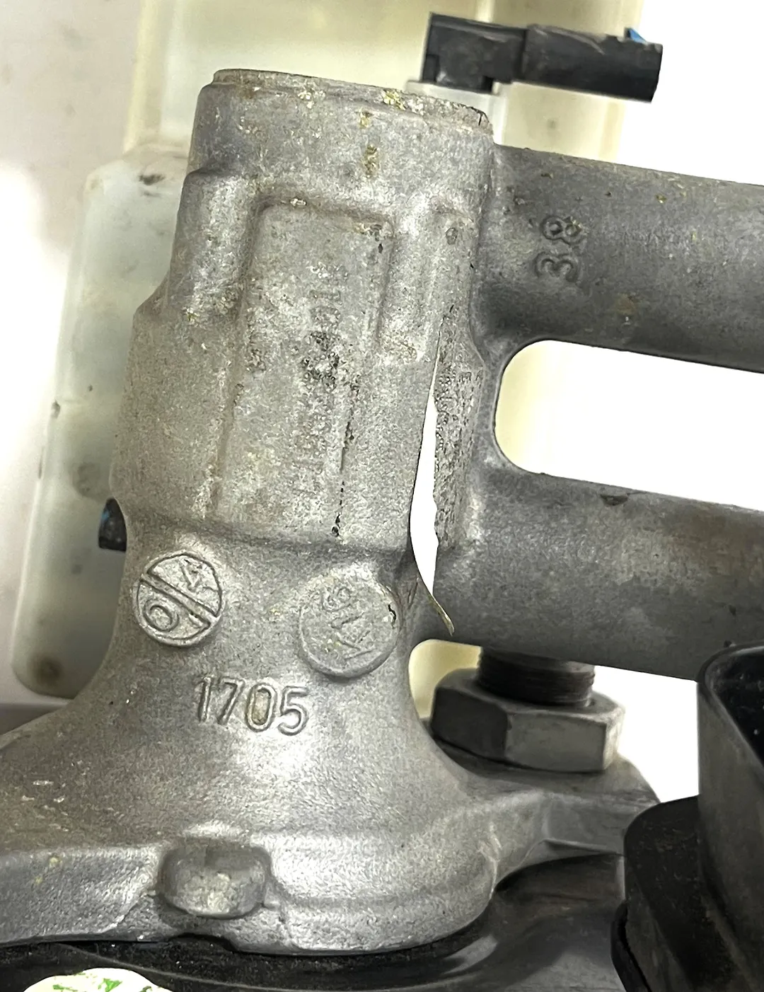 Brake booster - 2017 Cadillac XT5 Luxury