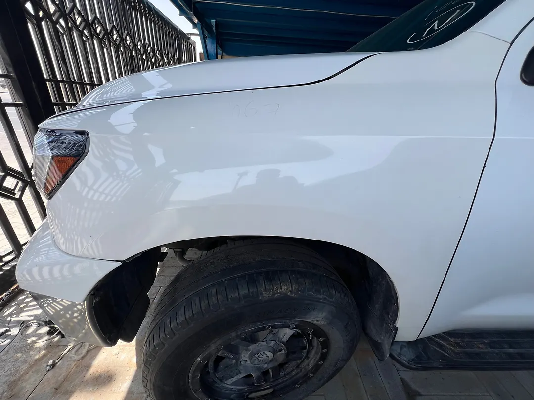 Fender (LHF) - 2013 Toyota Sequoia