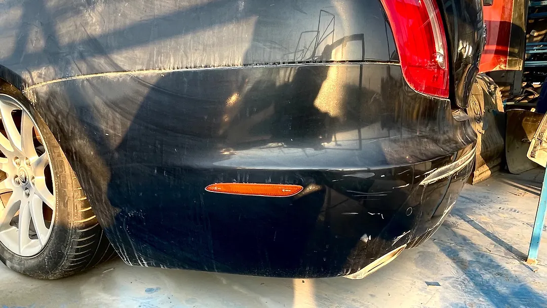 Rear Bumper - 2011 Jaguar XJL