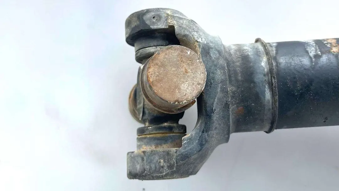 Front drive shaft - 2019 Chevrolet Trailblazer