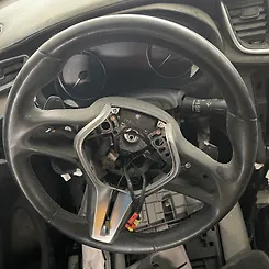 Steering wheel - 2018 Infiniti QX50 2.0 Turbo