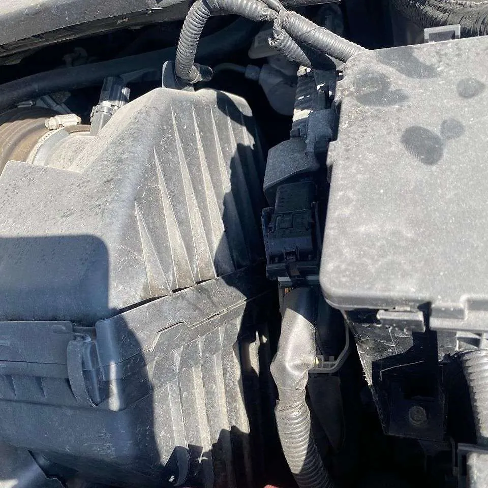 Air cleaner box - 2017 Nissan Pathfinder