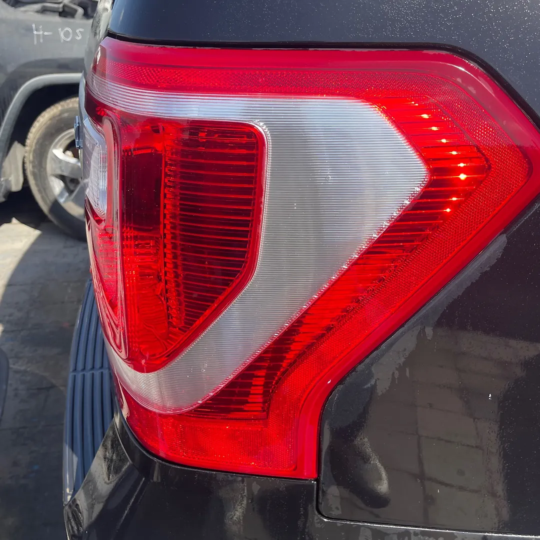 Tail Light (RH) - 2019 Ford Expedition MAX XLT