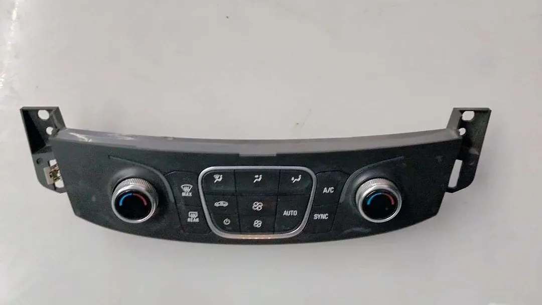 AC Control Unit - 2020 Chevrolet Traverse