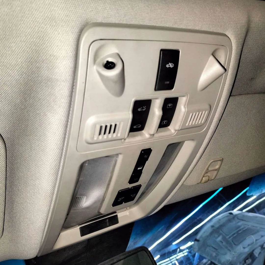 Overhead Console - 2011 Cadillac SRX