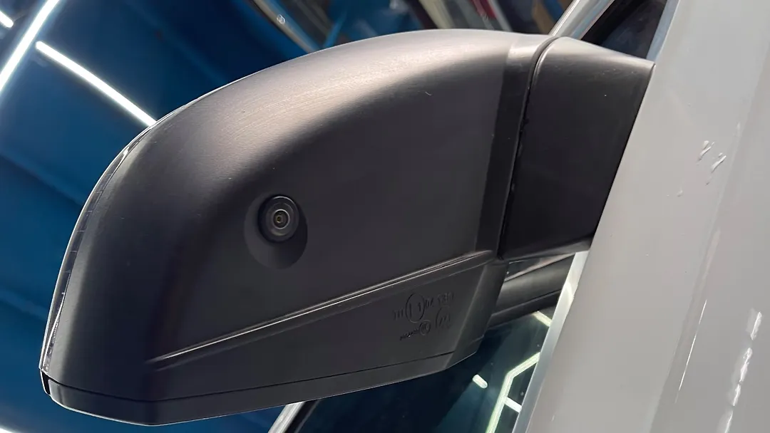 Side Mirror (RH) - 2019 Audi Q7