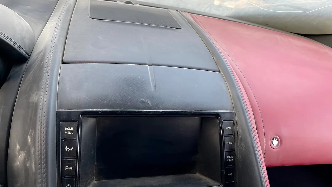 Dashboard  - 2015 Jaguar F-type
