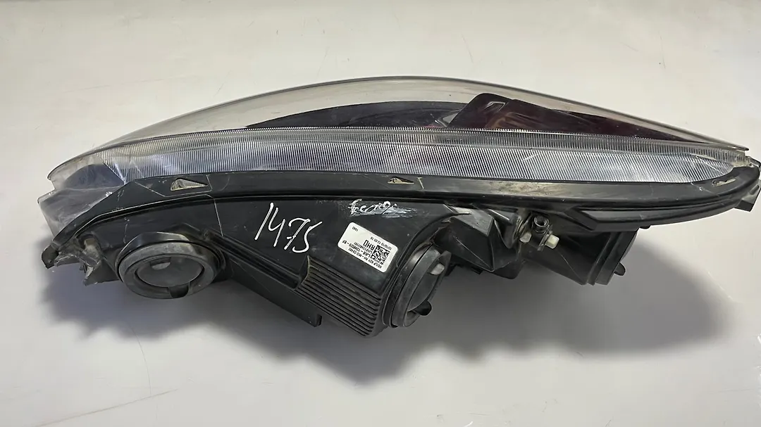 Headlight (RH) - 2022 Ford Escape SE