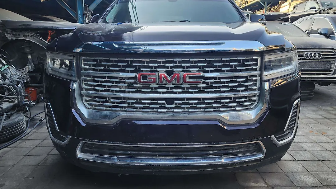 Front Bumper - 2021 GMC Acadia