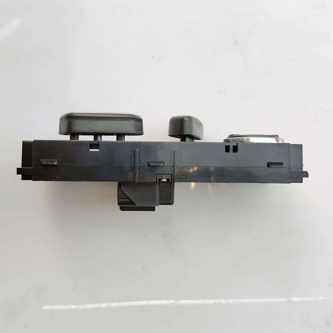 Seat Adjust Control Switch LH - 2015 Ford Edge