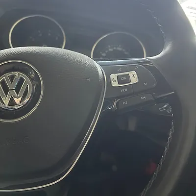 Steering wheel - 2020 Volkswagen Tiguan