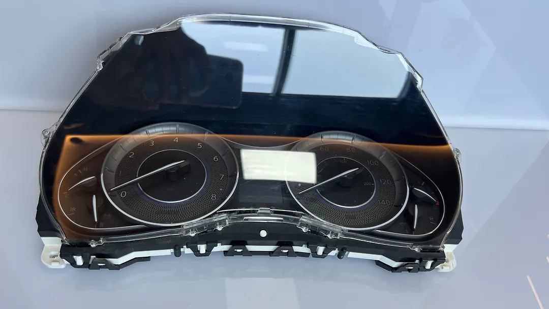 Speedometer - 2011 Infiniti QX56