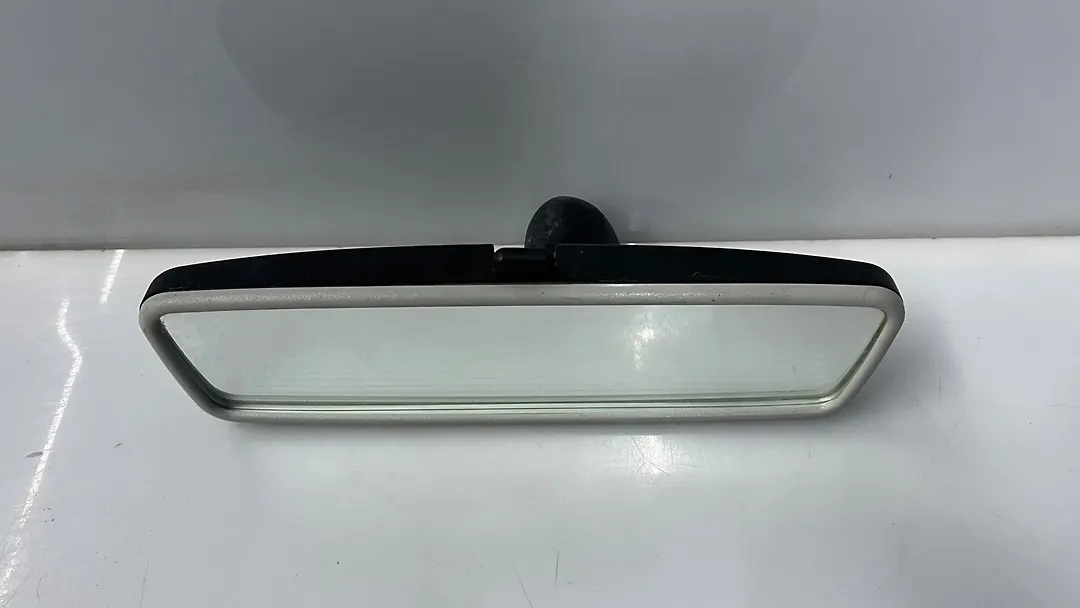 Rear view mirror - 2012 Volkswagen Jetta