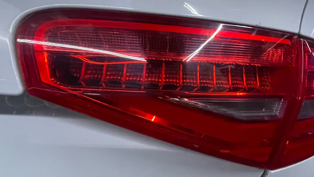 Trunk Light (RH) - 2015 Audi A4 Quattro
